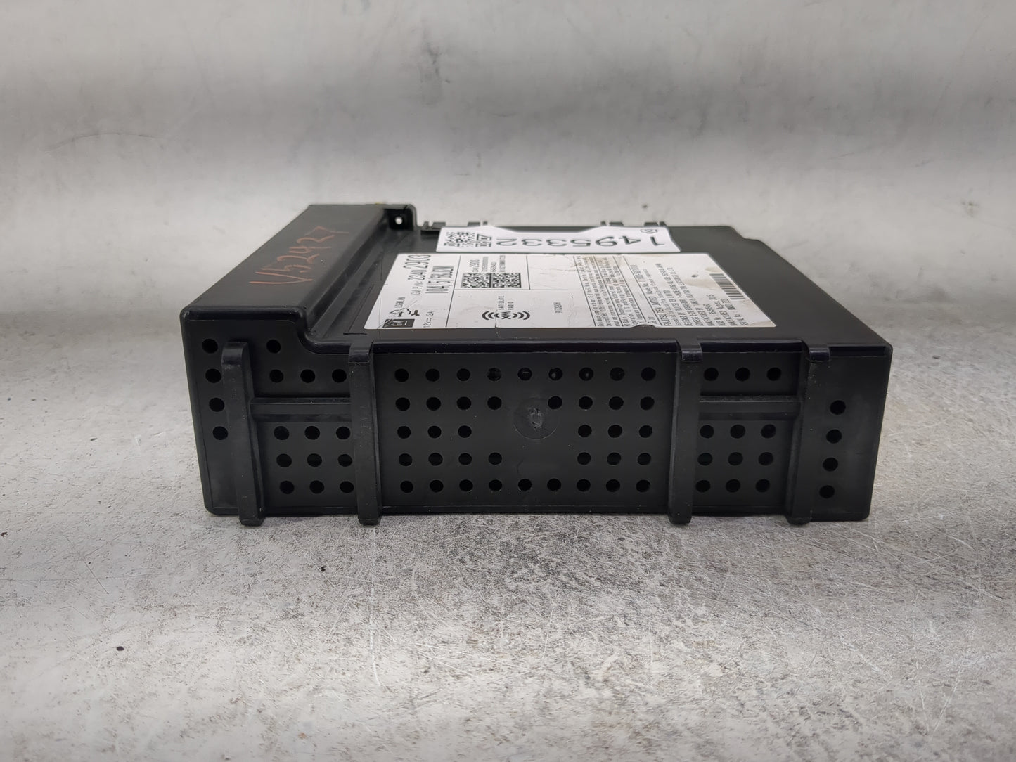 2016 Chevrolet Tahoe Radio AM FM Cd Player Receiver Replacement P/N:23402903 111000-58710101 Fits Fits 2017 OEM Used Auto Pa