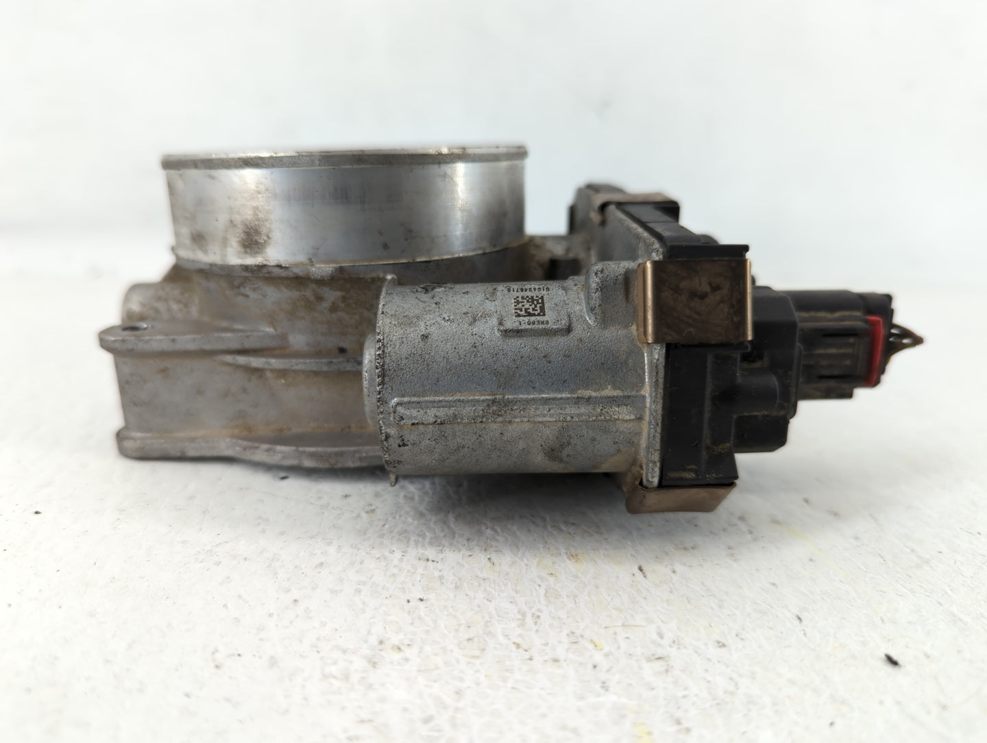 2015-2022 Chevrolet Tahoe Throttle Body P/N:12617792 Fits Fits 2014 2015 2016 2017 2018 2019 2020 2021 2022 OEM Used Auto Pa