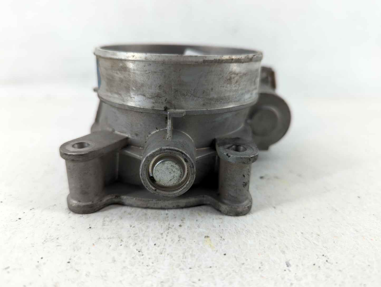 2015-2022 Chevrolet Tahoe Throttle Body P/N:12617792 Fits Fits 2014 2015 2016 2017 2018 2019 2020 2021 2022 OEM Used Auto Pa