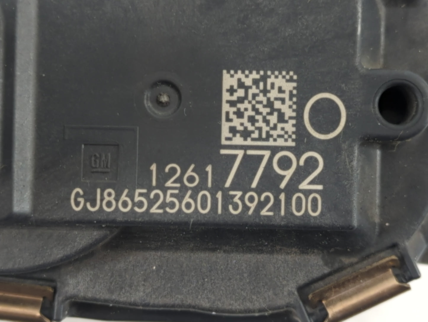 2015-2022 Chevrolet Tahoe Throttle Body P/N:12617792 Fits Fits 2014 2015 2016 2017 2018 2019 2020 2021 2022 OEM Used Auto Pa