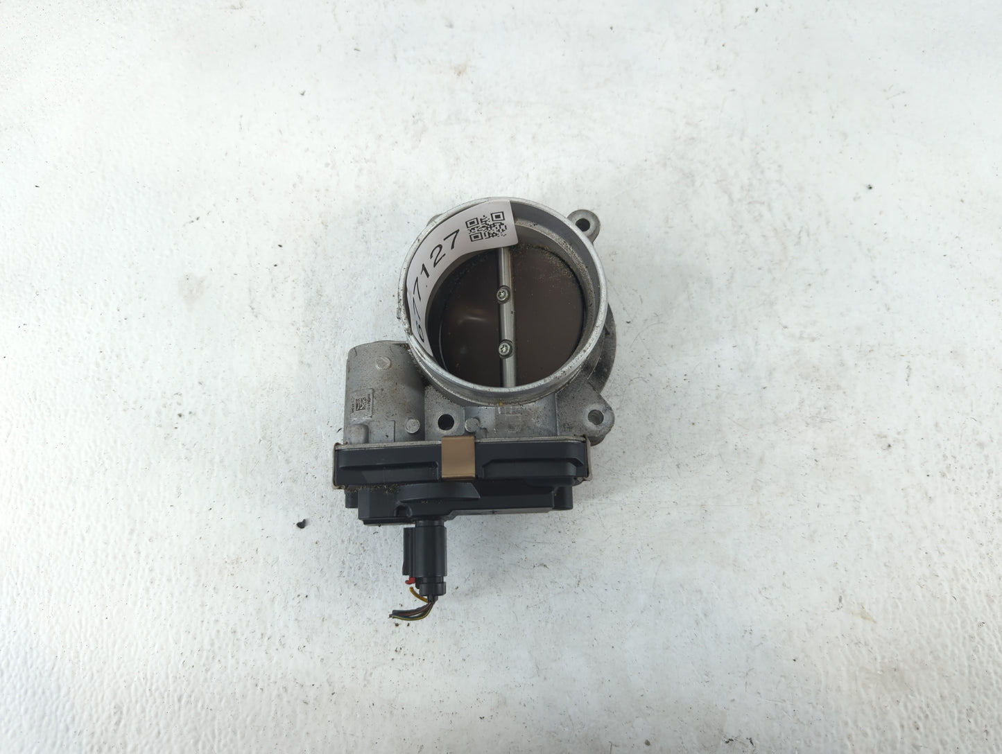 2015-2022 Chevrolet Tahoe Throttle Body P/N:12617792 Fits Fits 2014 2015 2016 2017 2018 2019 2020 2021 2022 OEM Used Auto Pa