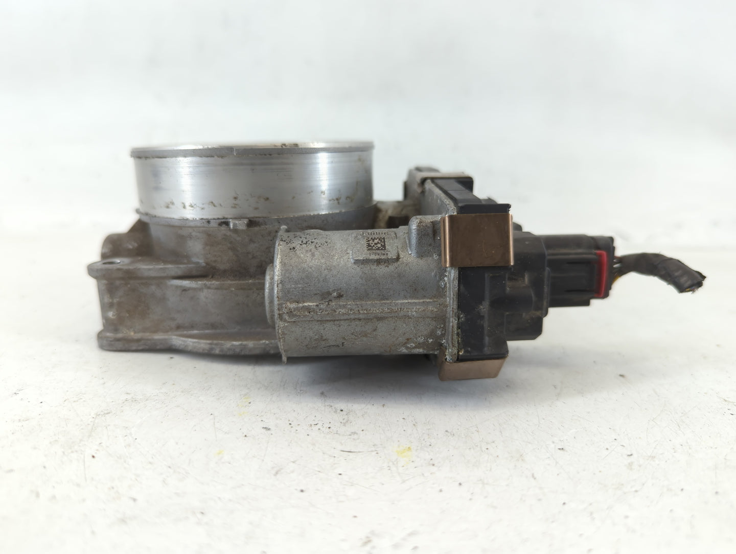 2015-2022 Chevrolet Tahoe Throttle Body P/N:12617792 Fits Fits 2014 2015 2016 2017 2018 2019 2020 2021 2022 OEM Used Auto Pa