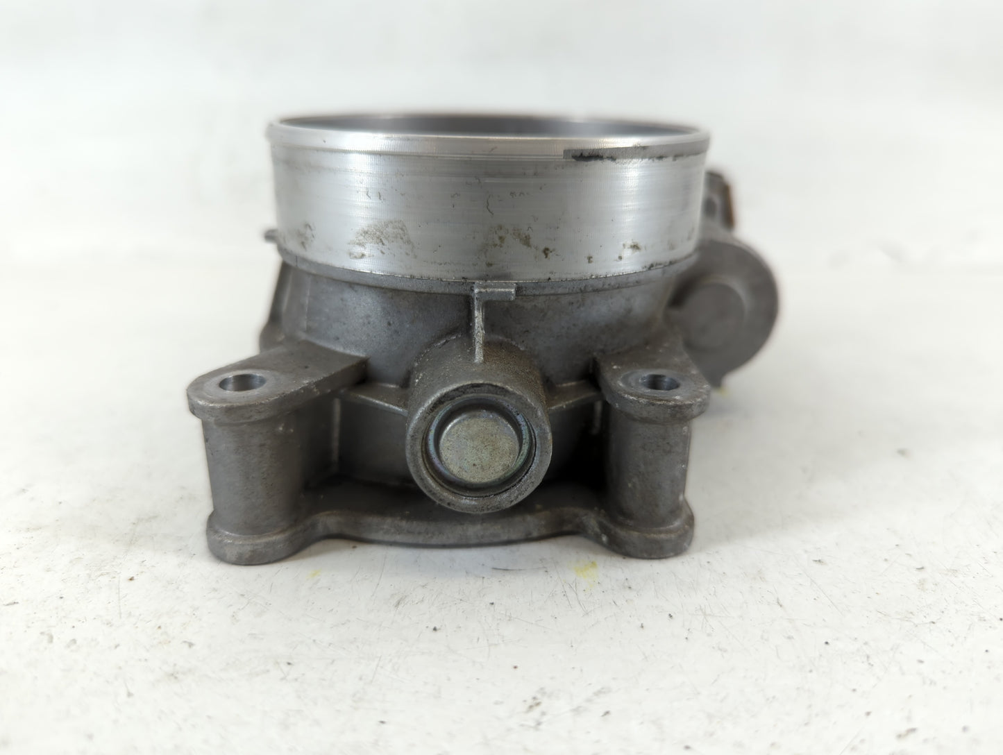 2015-2022 Chevrolet Tahoe Throttle Body P/N:12617792 Fits Fits 2014 2015 2016 2017 2018 2019 2020 2021 2022 OEM Used Auto Pa