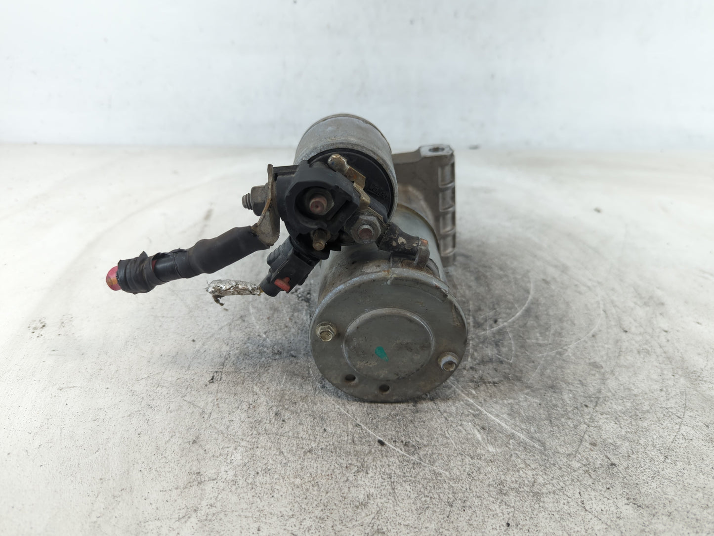 2015-2020 Chevrolet Tahoe Car Starter Motor Solenoid OEM P/N:12667173 Fits Fits 2014 2015 2016 2017 2018 2019 2020 OEM Used 
