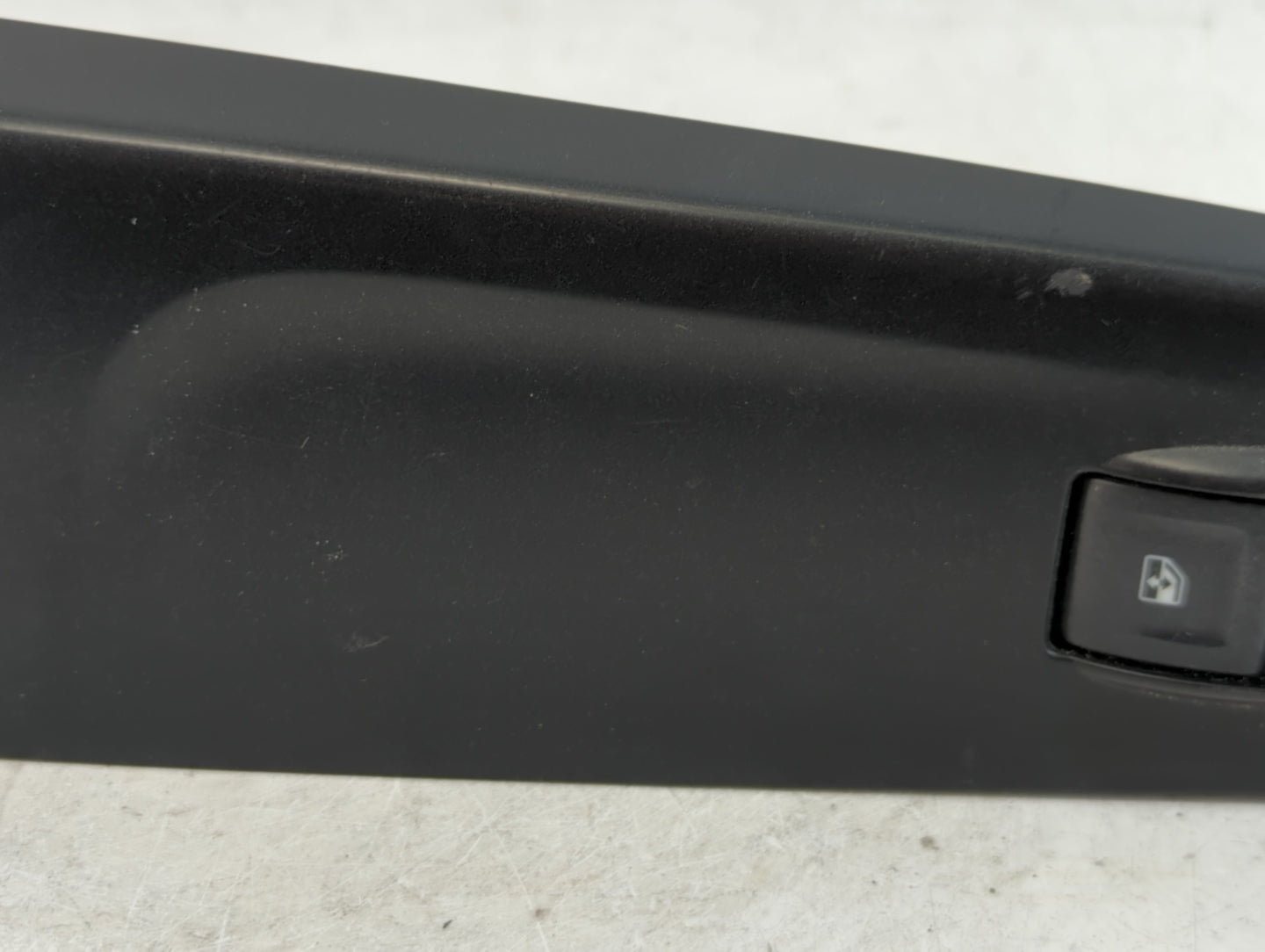 2015-2020 Chevrolet Tahoe Master Power Window Switch Replacement Driver Side Left P/N:23180788 Fits OEM Used Auto Parts - Oe