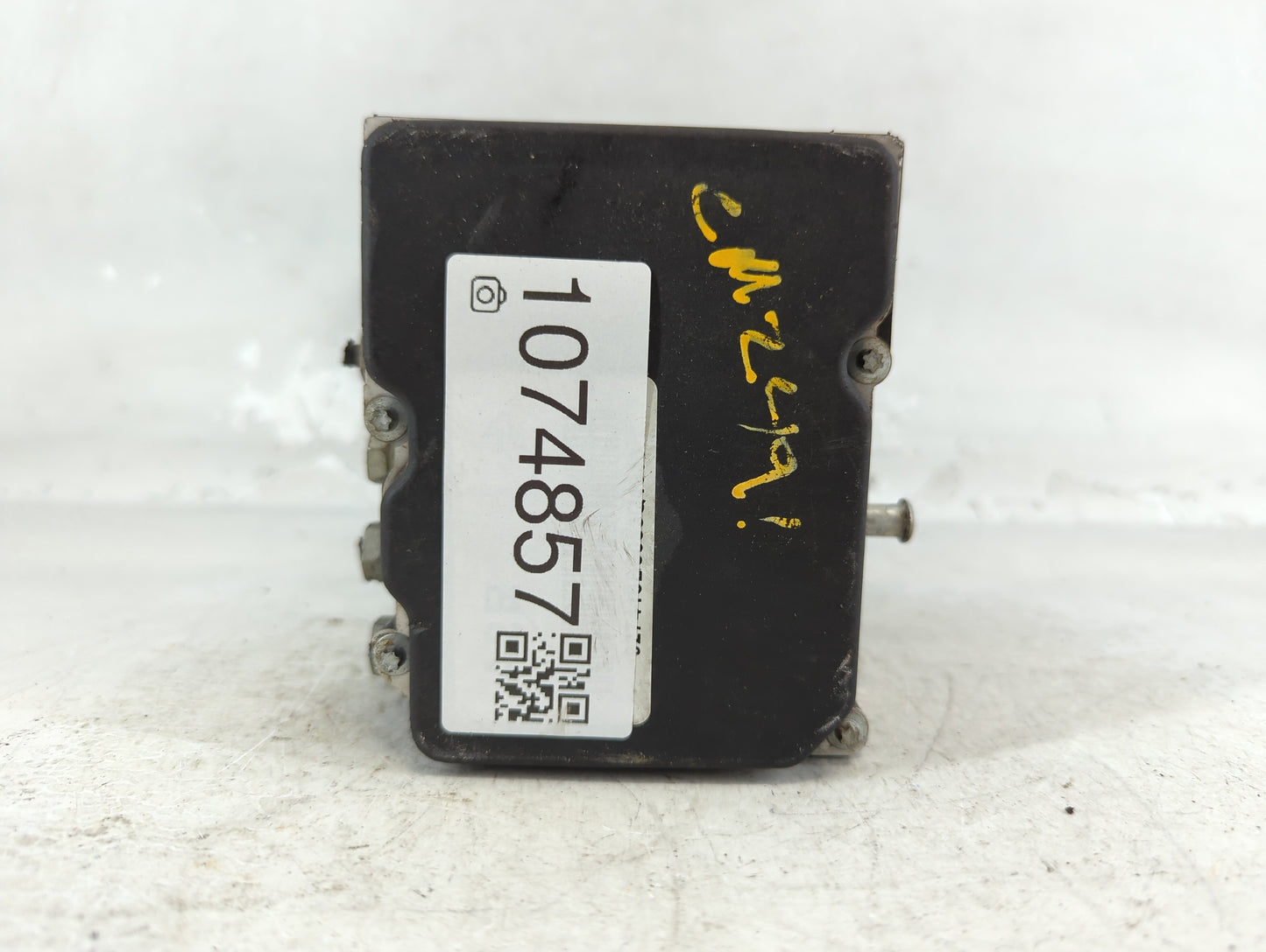 2017 Chevrolet Traverse ABS Pump Control Module Replacement P/N:23407416 Fits Fits 2012 2013 2014 2015 2016 OEM Used Auto Pa
