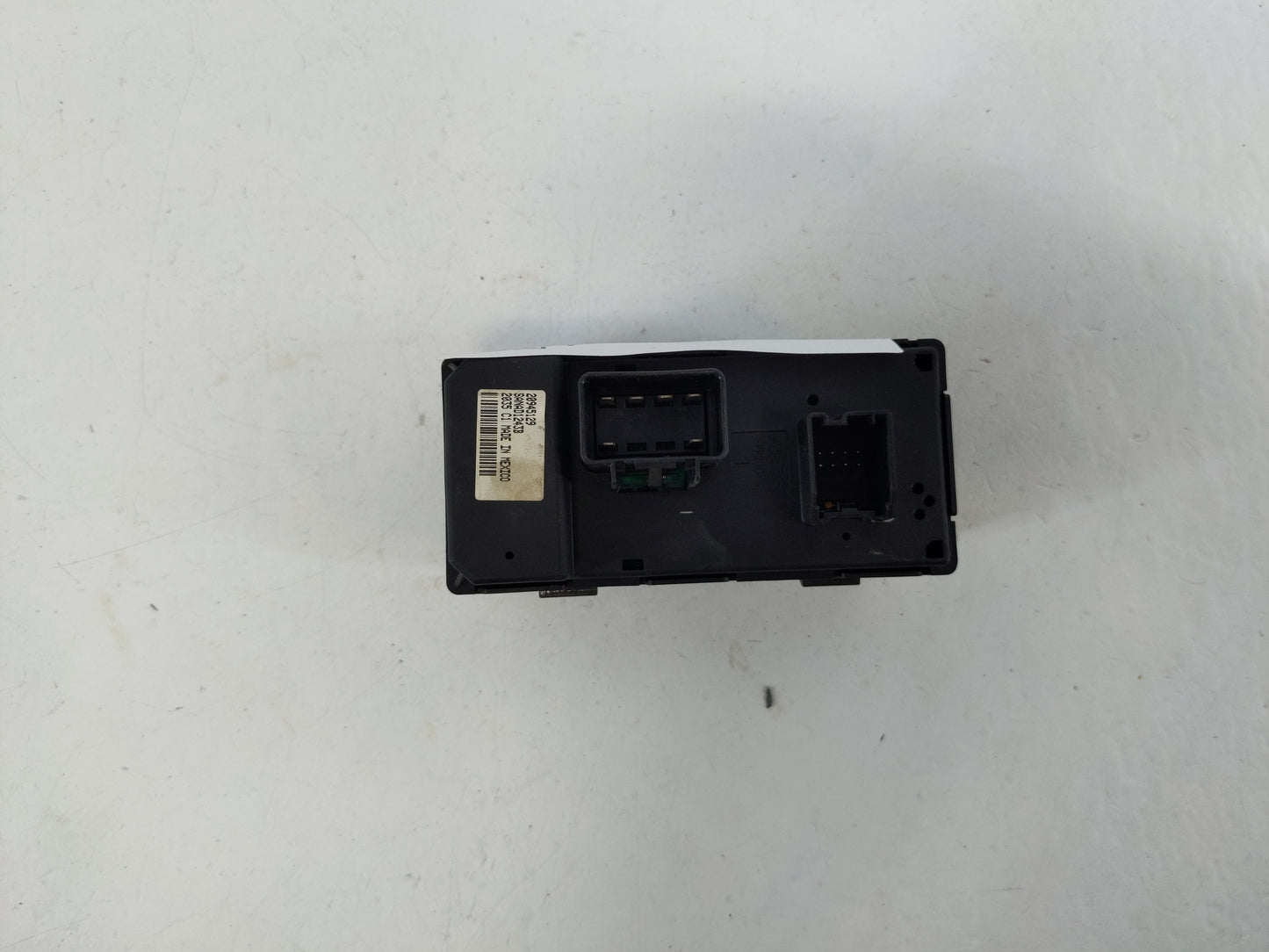 2009-2017 Chevrolet Traverse Master Power Window Switch Replacement Driver Side Left P/N:20945129 Fits OEM Used Auto Parts -