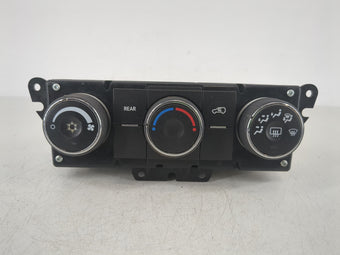 compare product 2013-2017 Chevrolet Traverse Climate Control Module Temperature AC/Heater Replacement P/N:2299802 Fits OEM Used Auto Parts