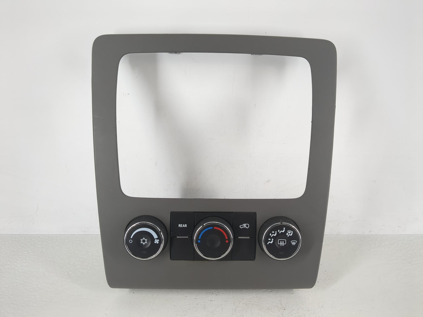 2009-2017 Chevrolet Traverse Climate Control Module Temperature AC/Heater Replacement P/N:22969802 Fits OEM Used Auto Parts 