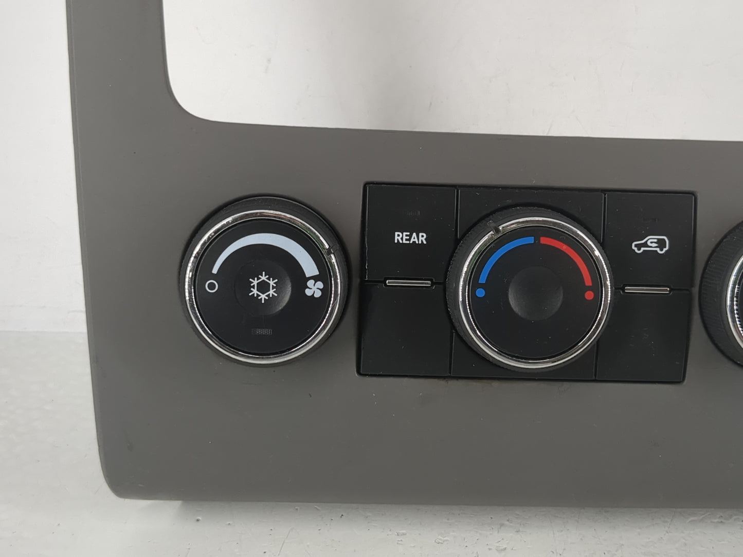 2009-2017 Chevrolet Traverse Climate Control Module Temperature AC/Heater Replacement P/N:22969802 Fits OEM Used Auto Parts 