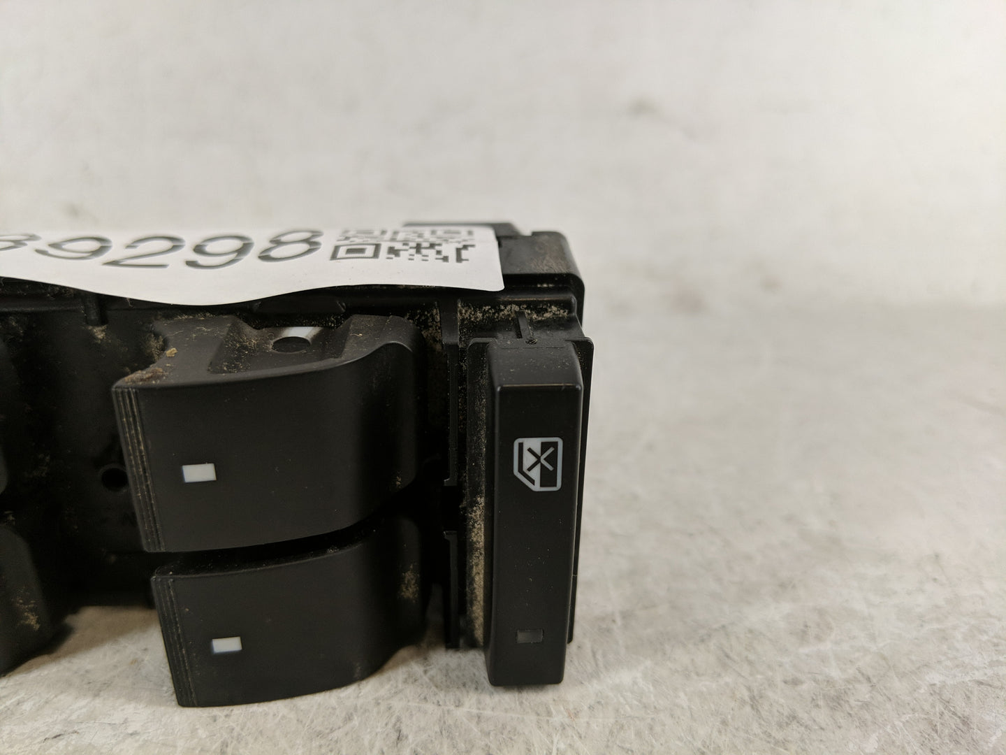 2009-2017 Chevrolet Traverse Master Power Window Switch Replacement Driver Side Left P/N:20945129 Fits OEM Used Auto Parts -