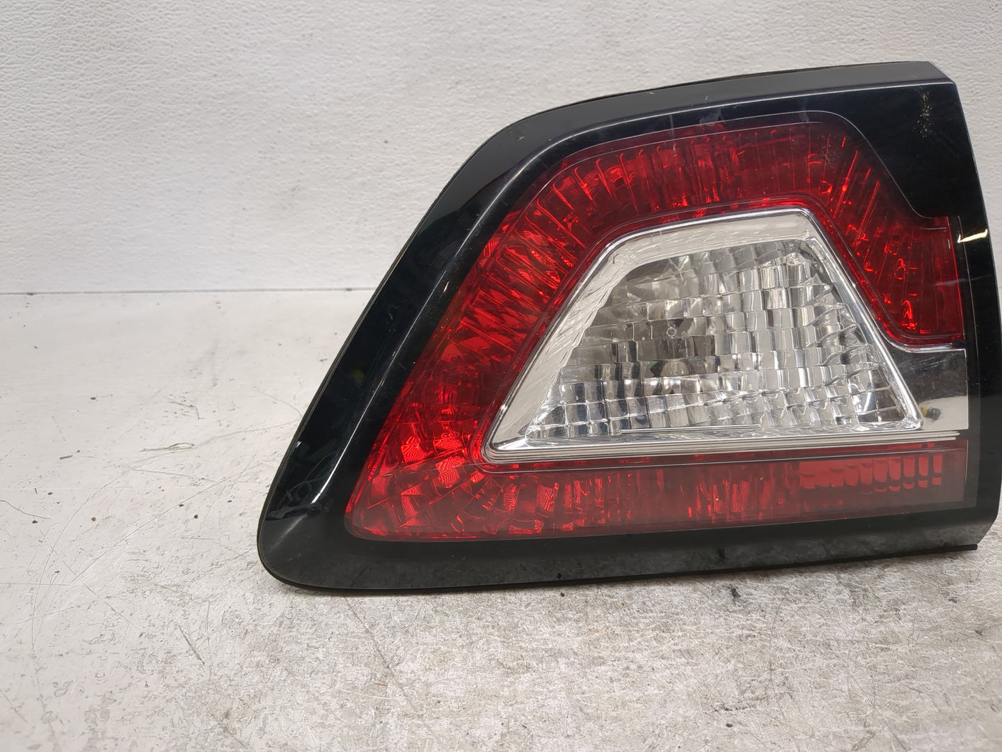 2013-2017 Chevrolet Traverse Tail Light Assembly Driver Left OEM Fits Fits 2013 2014 2015 2016 2017 OEM Used Auto Parts - Oe