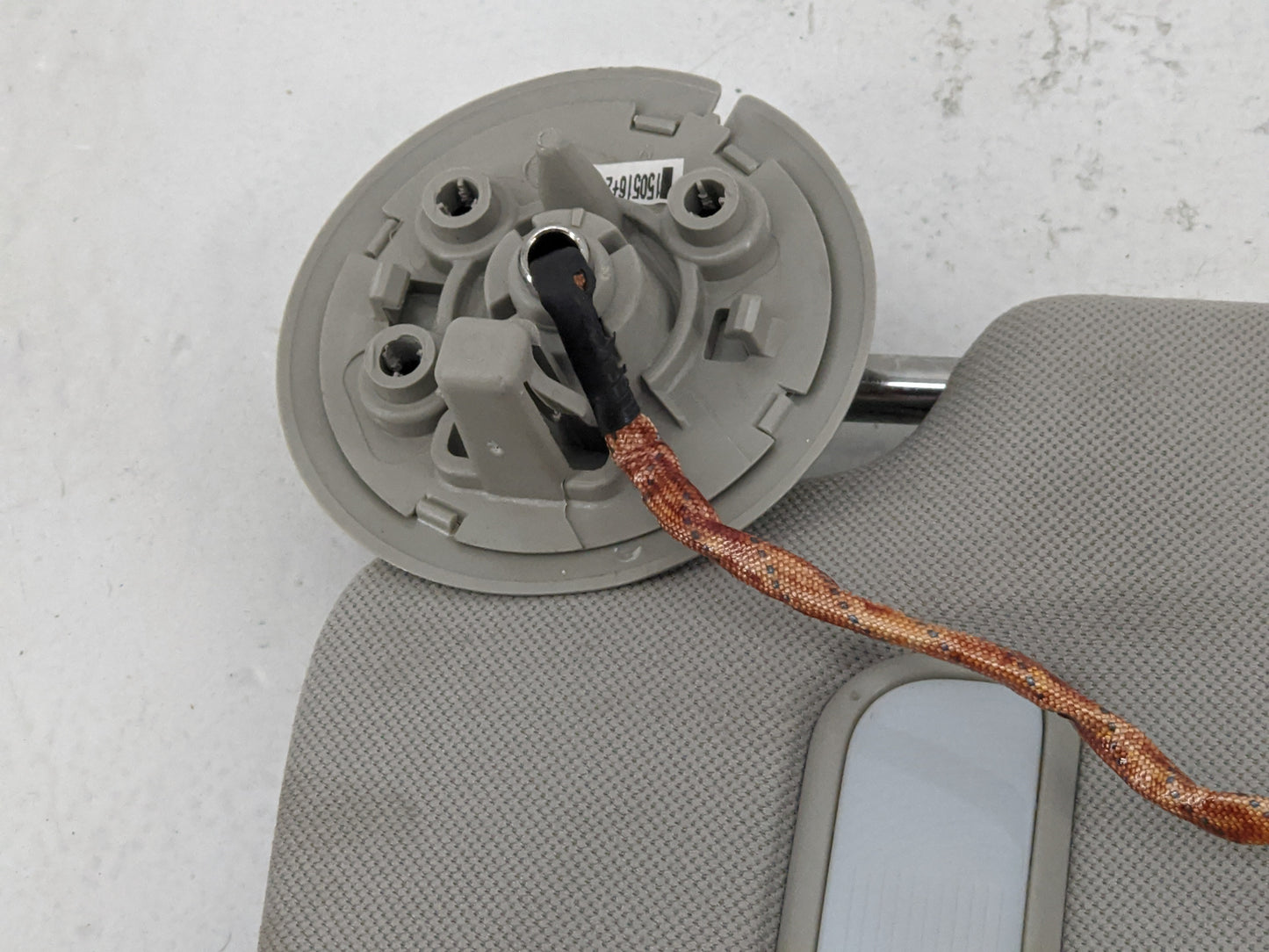 2016 Chevrolet Traverse Sun Visor Shade Replacement Driver Left Mirror Fits OEM Used Auto Parts - Oemusedautoparts1.com