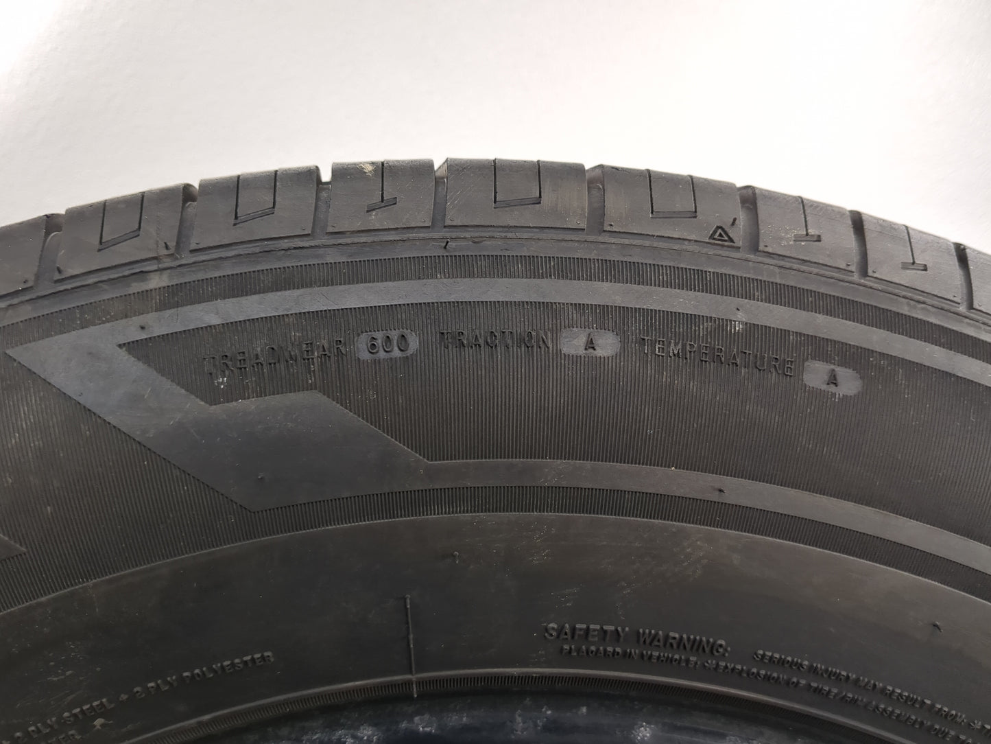 Used Tire 255/65R18 PRINX HICITY HH2 ALL SEASON 111H - Tread Depth 8/32 - Oemusedautoparts1.com