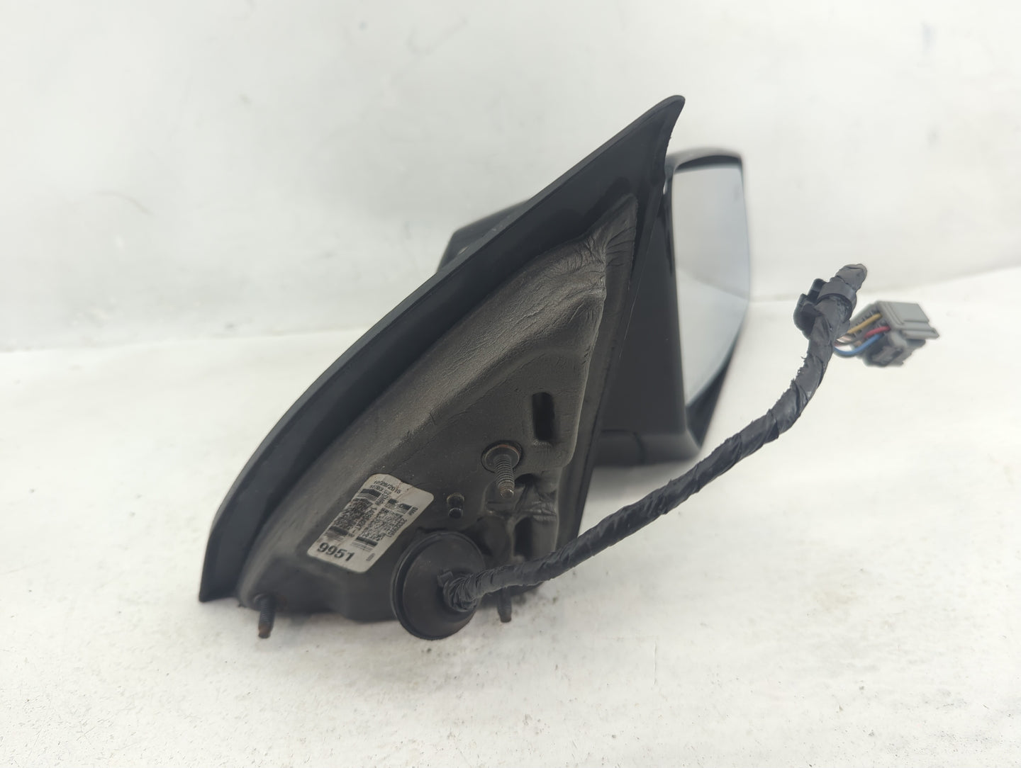 2015-2017 Chevrolet Traverse Passenger Side View Mirror - Right Door Mirror OEM Used - Oemusedautoparts1.com