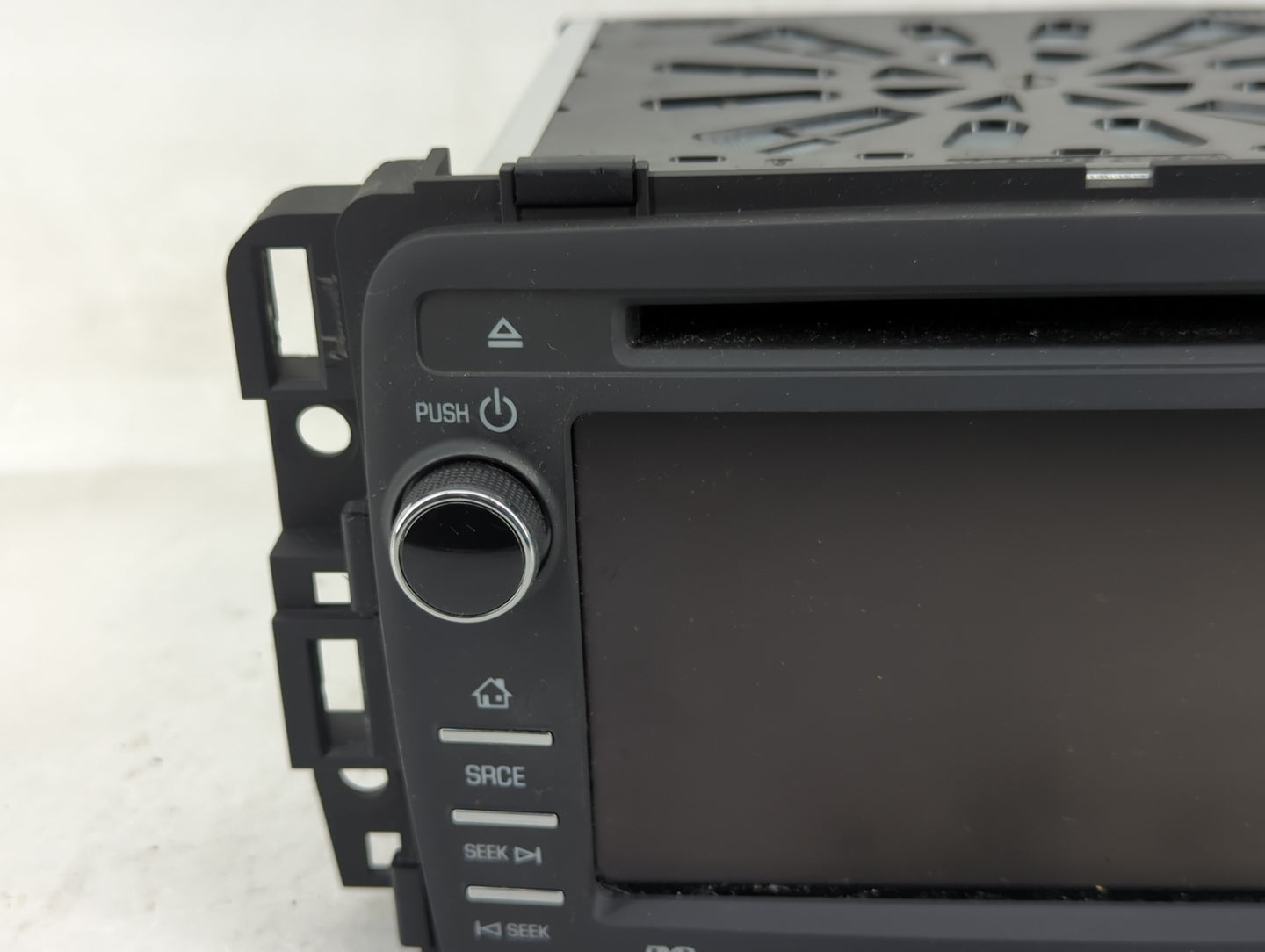 2015-2016 Chevrolet Traverse Radio AM FM Cd Player Receiver Replacement P/N:23395480 Fits Fits 2015 2016 OEM Used Auto Parts