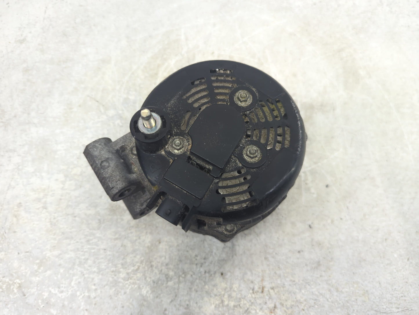2013-2017 Chevrolet Traverse Alternator Replacement Generator Charging Assembly Engine OEM P/N:TN104210-6314 23279588 Fits O