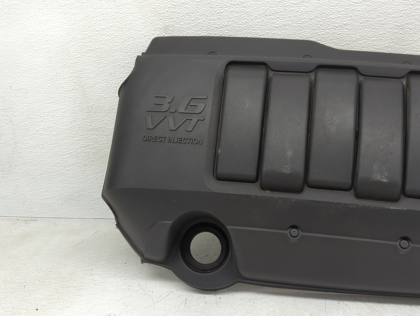 2016 Chevrolet Traverse Engine Cover 1394621 - Oemusedautoparts1.com