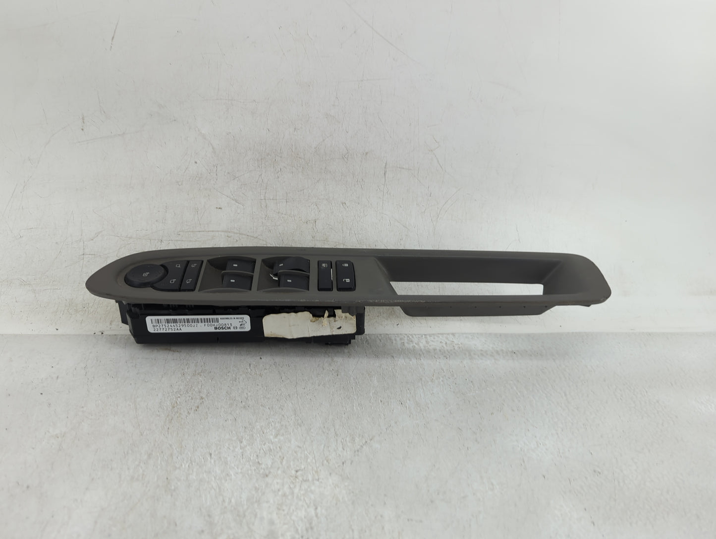 2009-2017 Chevrolet Traverse Master Power Window Switch Replacement Driver Side Left P/N:22772752AA Fits OEM Used Auto Parts