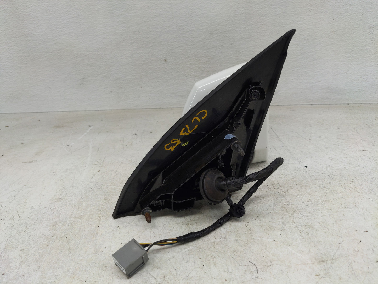 2015-2017 Chevrolet Traverse Passenger Side View Mirror - Right Door Mirror OEM Used - Oemusedautoparts1.com