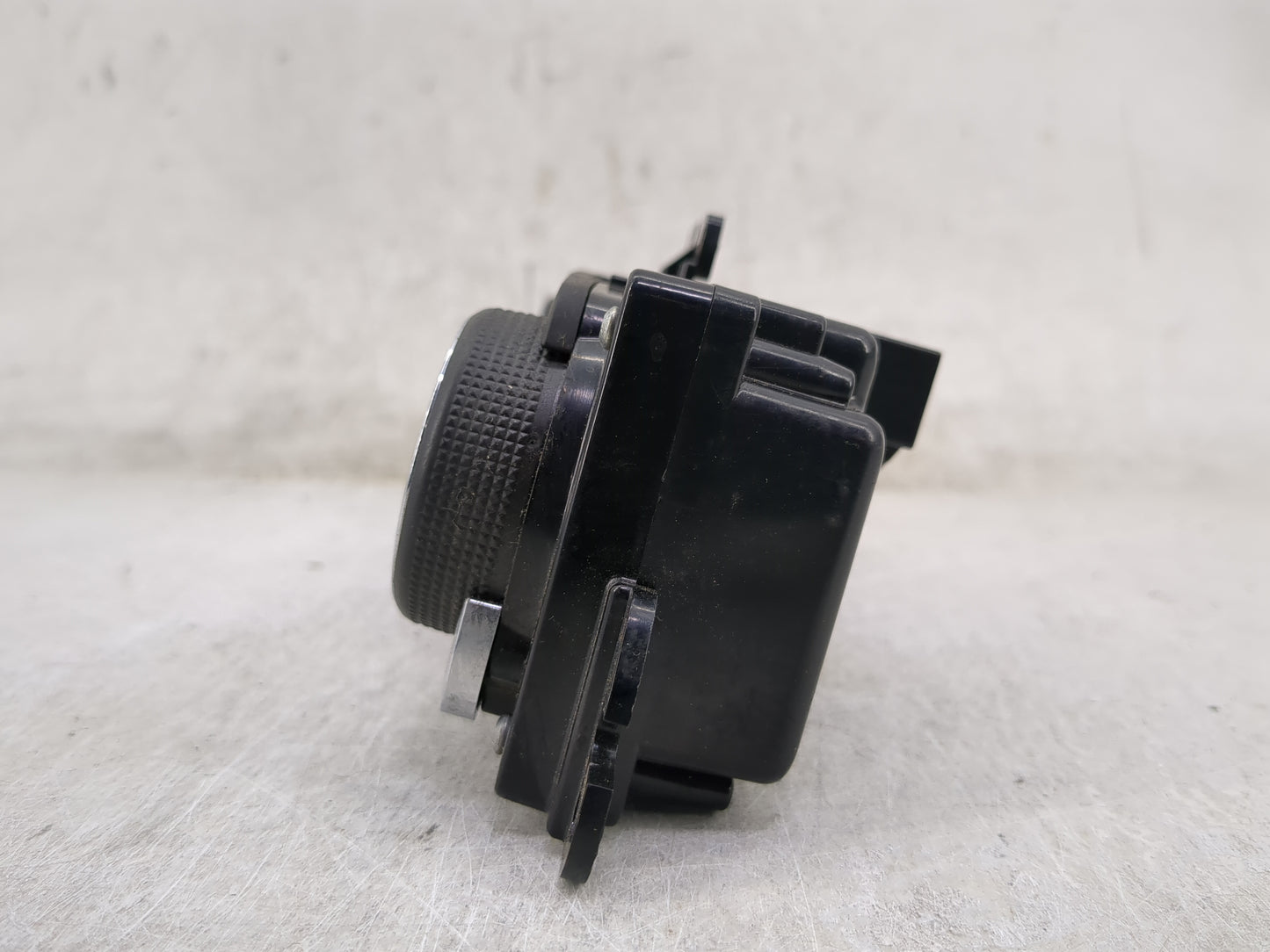 2013-2017 Chevrolet Traverse Climate Control Module Temperature AC/Heater Replacement P/N:23251326 Fits OEM Used Auto Parts 