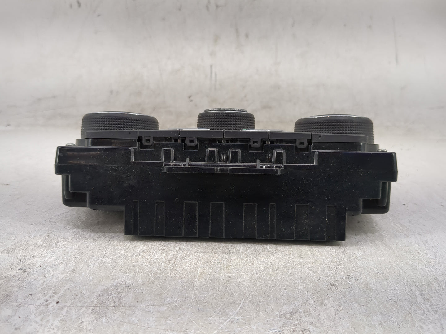 2013-2017 Chevrolet Traverse Climate Control Module Temperature AC/Heater Replacement P/N:23251326 Fits OEM Used Auto Parts 