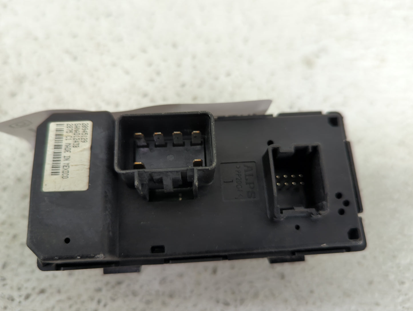 2009-2017 Chevrolet Traverse Master Power Window Switch Replacement Driver Side Left P/N:20945129 SANAD1243B Fits OEM Used A