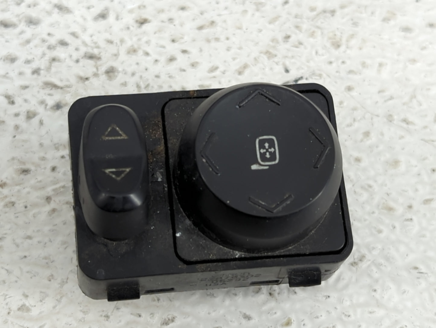 2009-2017 Chevrolet Traverse Driver Left Door Mirror Power Switch - Oemusedautoparts1.com