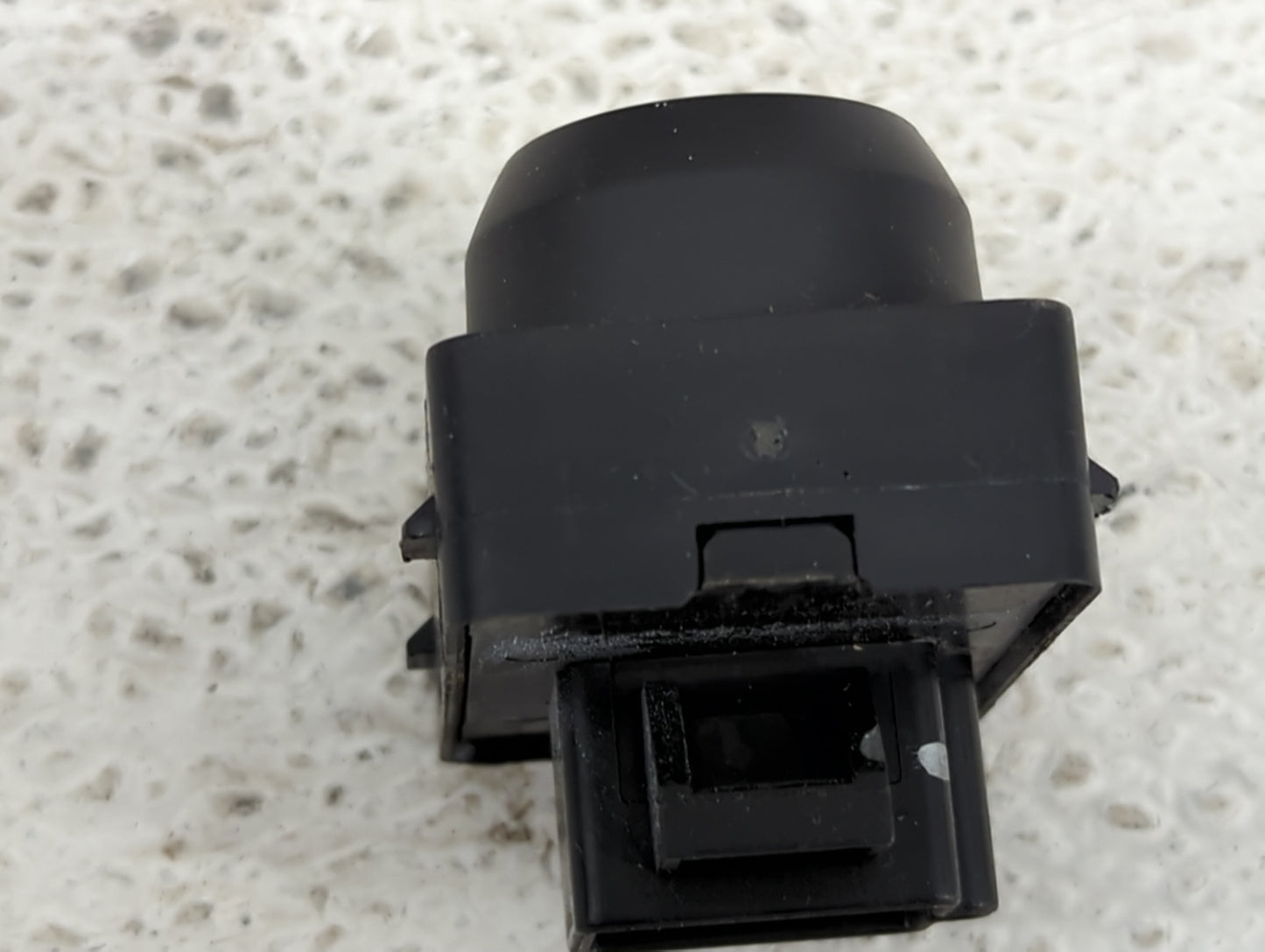 2009-2017 Chevrolet Traverse Driver Left Door Mirror Power Switch - Oemusedautoparts1.com