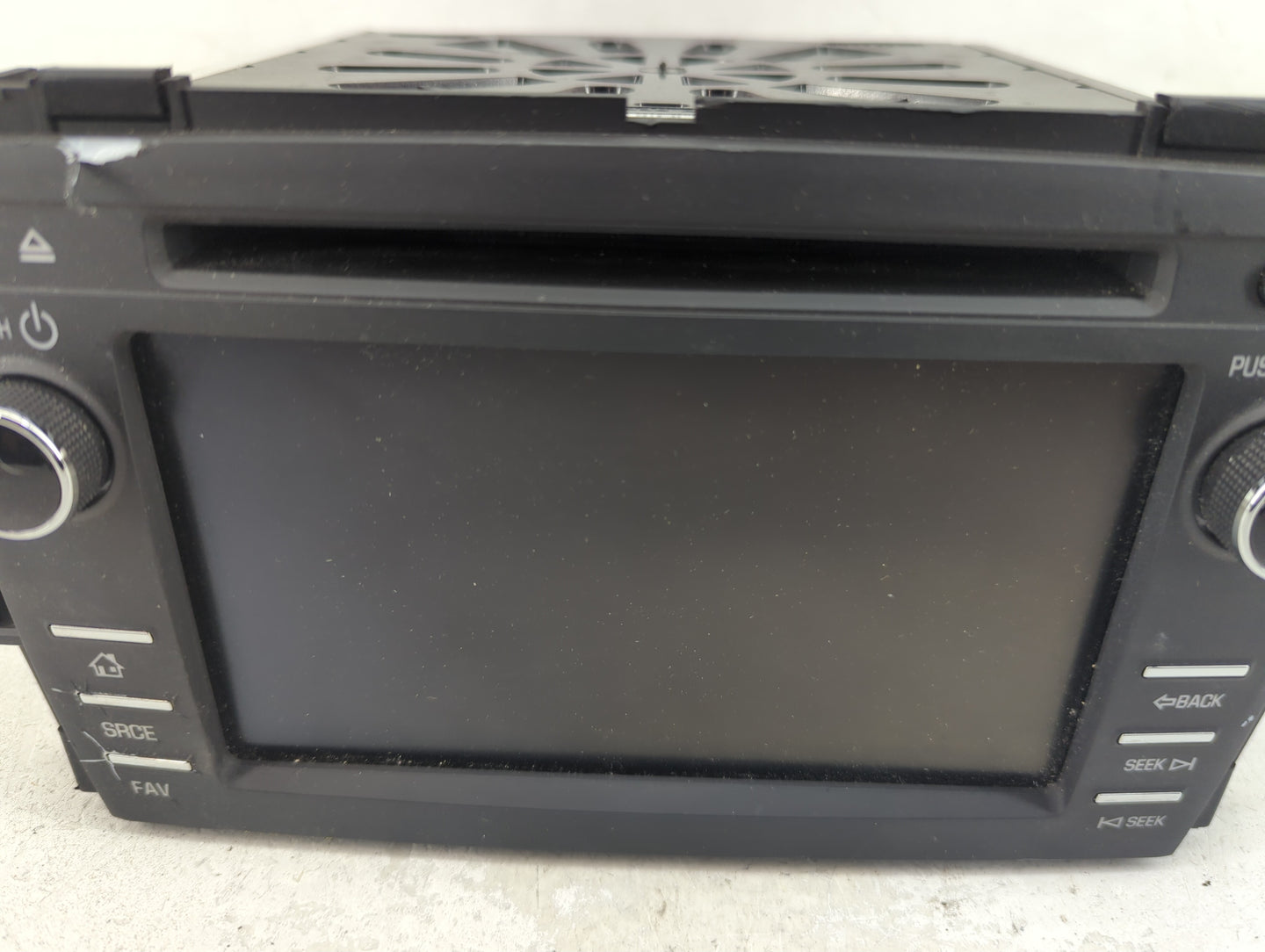 2016 Chevrolet Traverse Radio AM FM Cd Player Receiver Replacement P/N:84082781 Fits OEM Used Auto Parts - Oemusedautoparts1