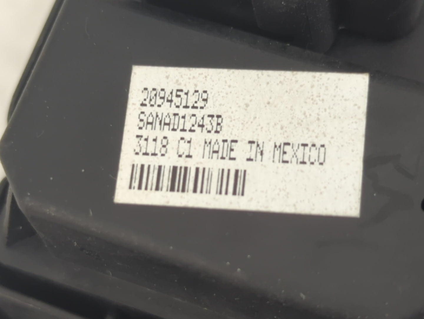2016 Chevrolet Traverse Master Power Window Switch Replacement Driver Side Left P/N:20945129 SANAD1243B Fits OEM Used Auto P