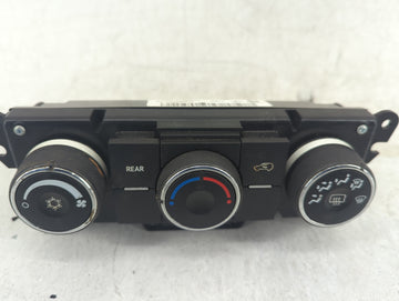 2013-2017 Chevrolet Traverse Climate Control Module Temperature AC/Heater Replacement Fits Fits 2013 2014 2015 2016 2017 OEM