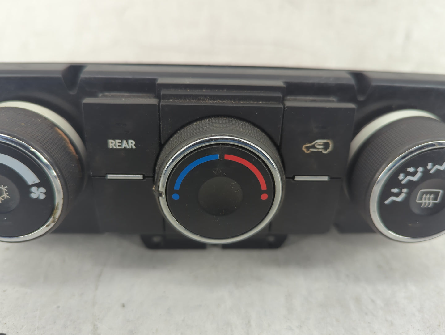2013-2017 Chevrolet Traverse Climate Control Module Temperature AC/Heater Replacement Fits Fits 2013 2014 2015 2016 2017 OEM