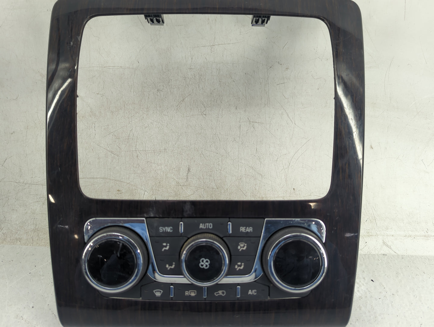 2013-2017 Chevrolet Traverse Climate Control Module Temperature AC/Heater Replacement P/N:23251326 3239800000000X Fits OEM U