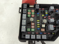2015-2017 Chevrolet Traverse Fusebox Fuse Box Panel Relay Module P/N:23436804 22950809 Fits Fits 2015 2016 2017 OEM Used Aut