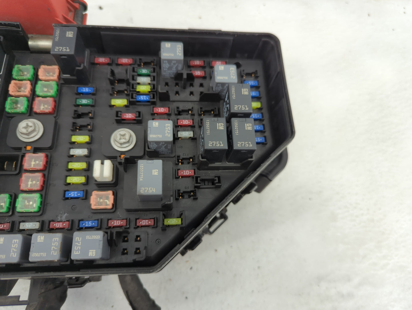 2015-2017 Chevrolet Traverse Fusebox Fuse Box Panel Relay Module P/N:23436804 22950809 Fits Fits 2015 2016 2017 OEM Used Aut