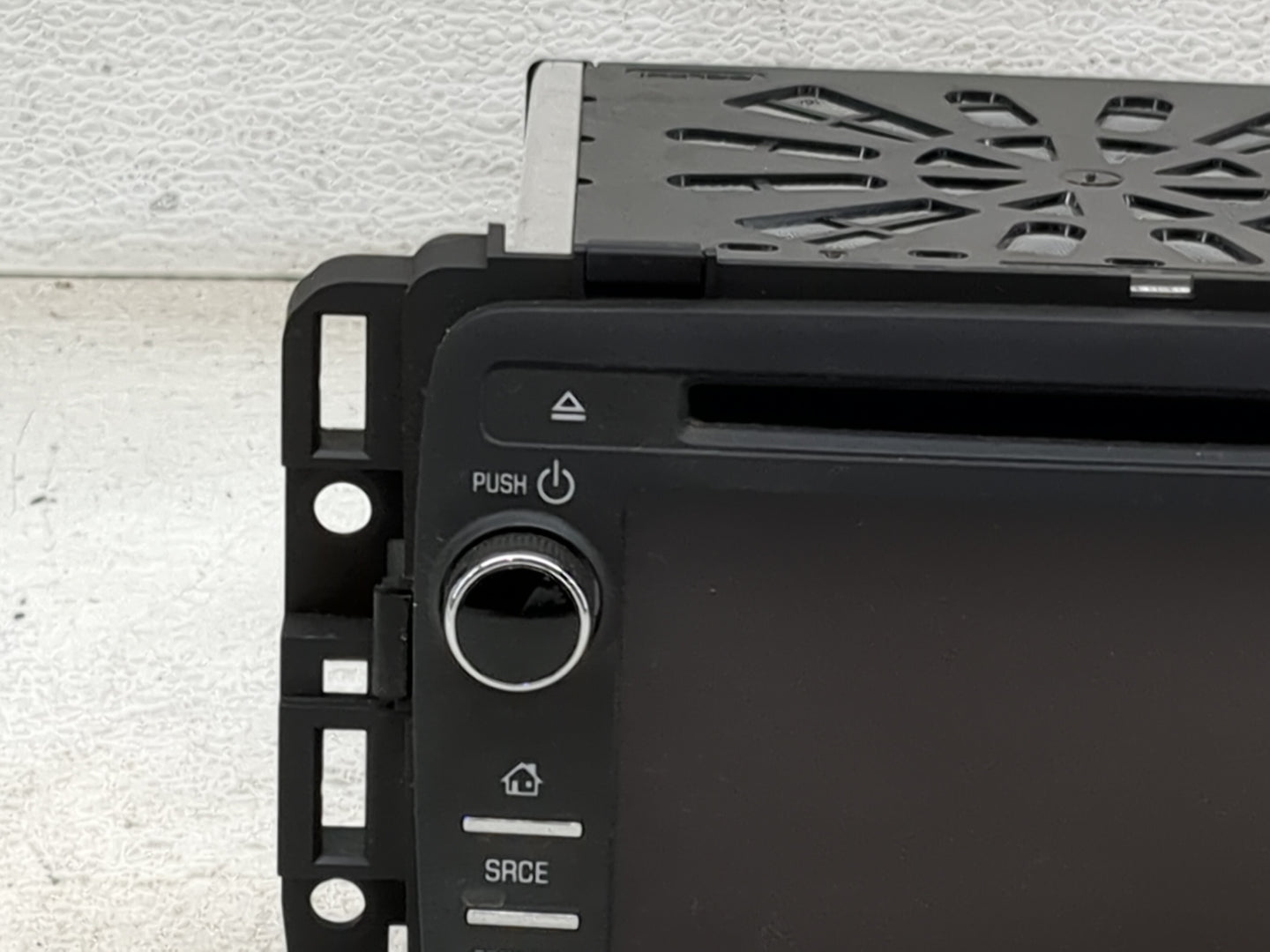 2015-2016 Chevrolet Traverse Radio AM FM Cd Player Receiver Replacement P/N:23227409 28483035, L2C0050TR Fits Fits 2015 2016