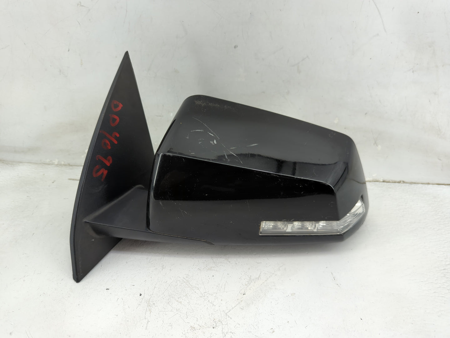 2016 Chevrolet Traverse Driver Side View Mirror - Left Door Mirror OEM Used - Oemusedautoparts1.com