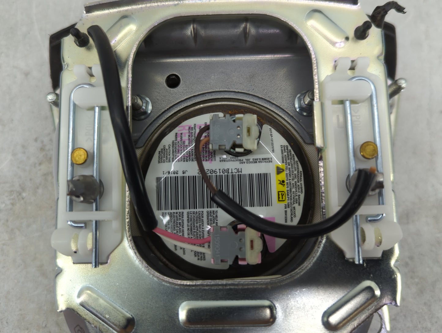 2013-2017 Chevrolet Traverse Air Bag Driver Left Steering Wheel Mounted P/N:MCTB0190202 Fits Fits 2013 2014 2015 2016 2017 O