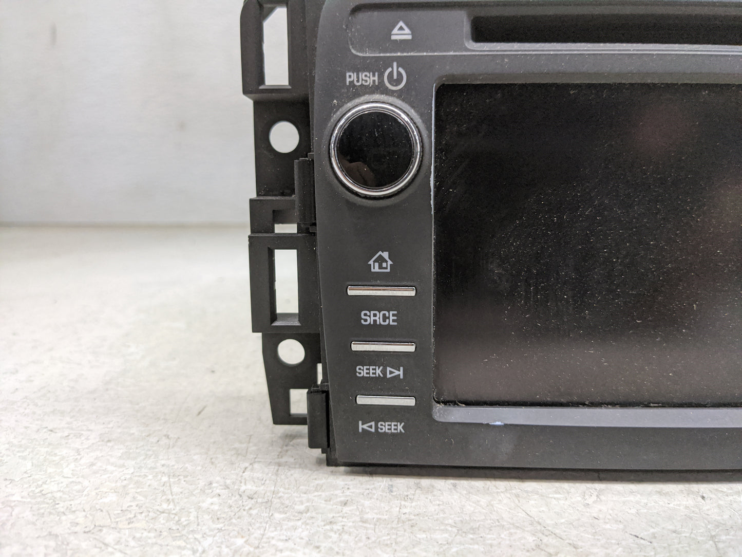 2015-2017 Chevrolet Traverse Radio AM FM Cd Player Receiver Replacement P/N:23395481 28505423, L2C00050TR Fits Fits 2015 201