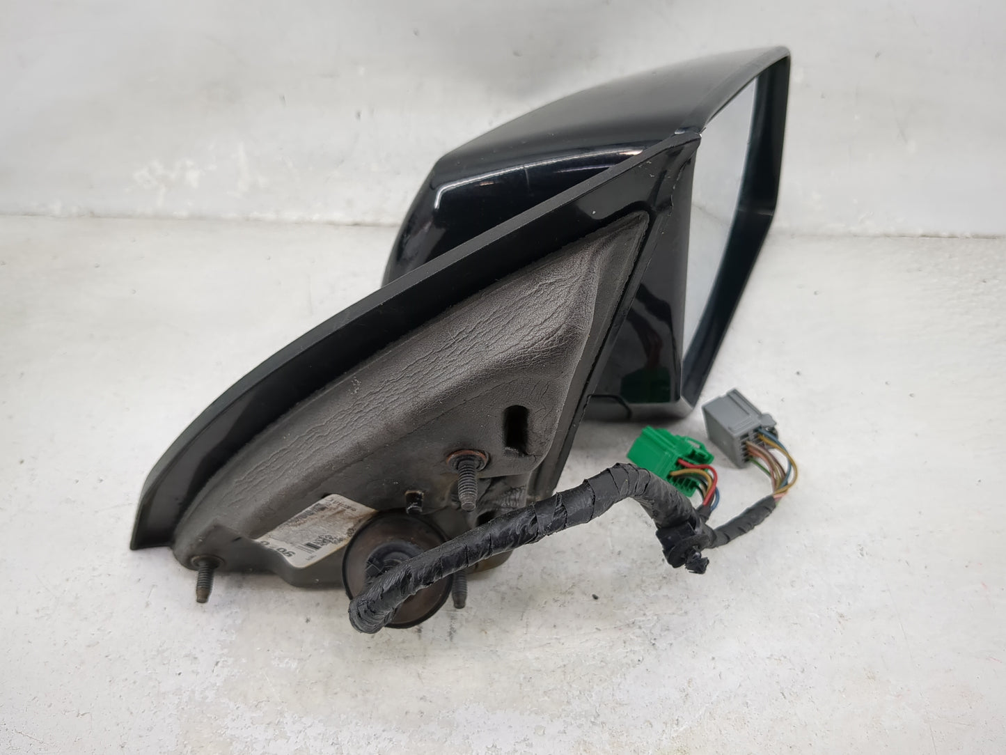 2015-2017 Chevrolet Traverse Passenger Side View Mirror - Right Door Mirror OEM Used - Oemusedautoparts1.com