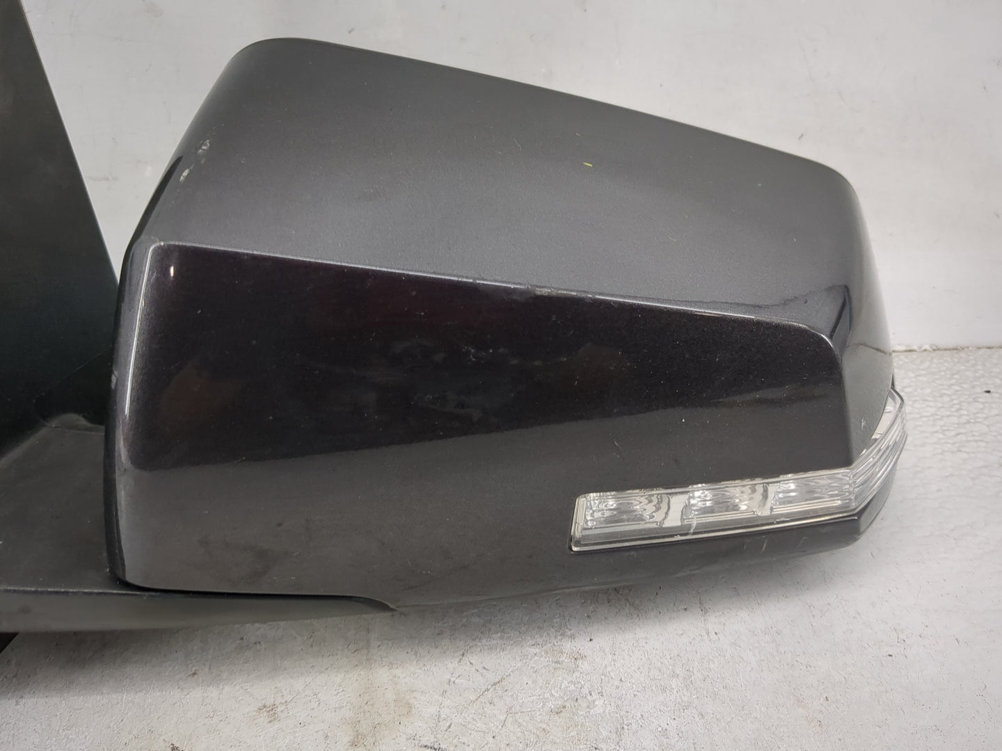 2015-2017 Chevrolet Traverse Driver Side View Mirror - Left Door Mirror OEM Used - Oemusedautoparts1.com