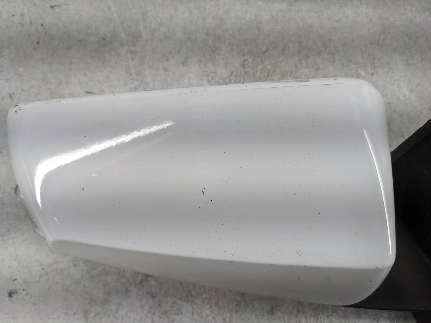 2015-2017 Chevrolet Traverse Passenger Side View Mirror - Right Door Mirror OEM Used - Oemusedautoparts1.com