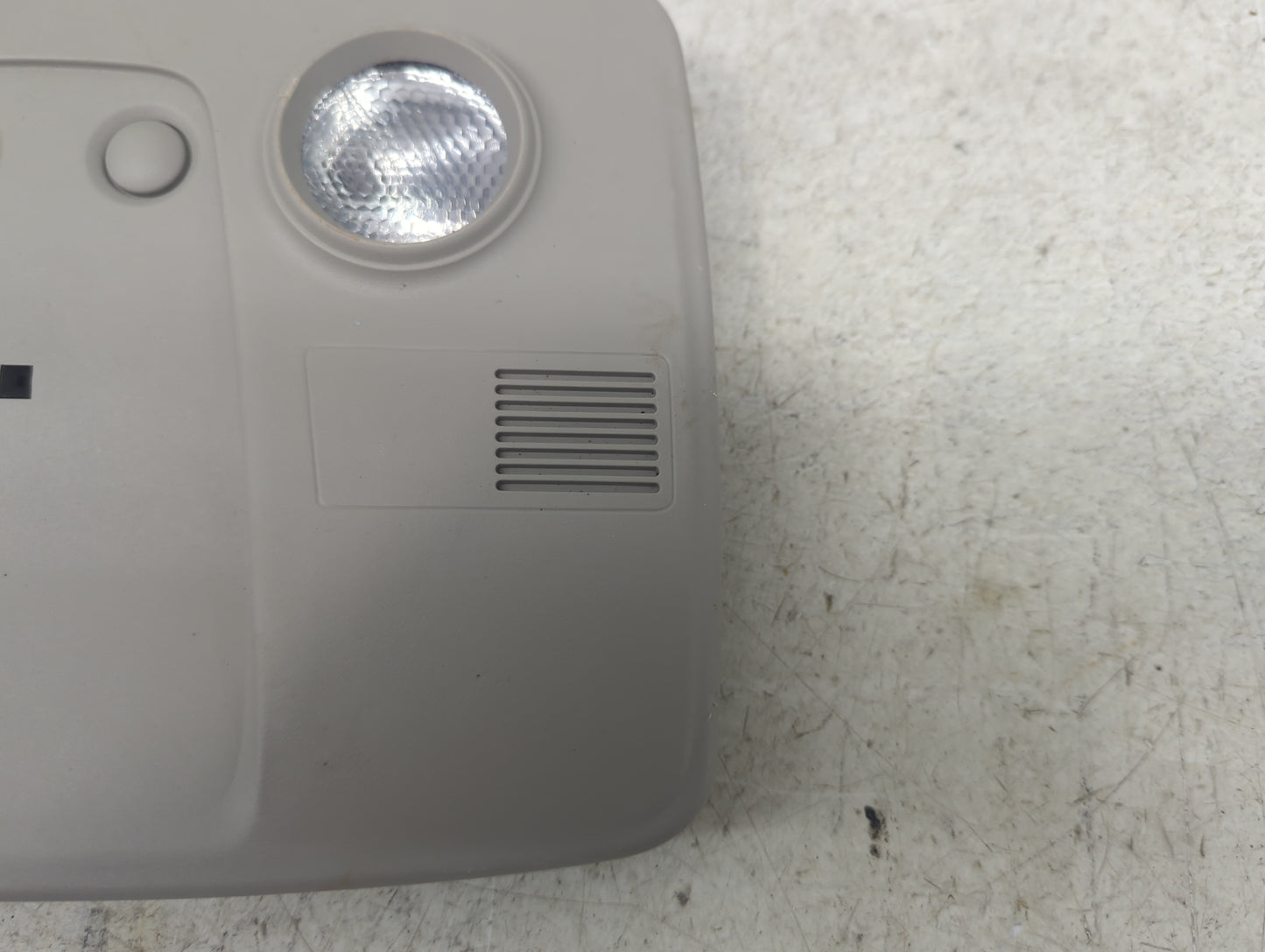 Chevrolet Traverse Overhead Roof Console Gray - Oemusedautoparts1.com