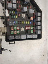 2015-2017 Chevrolet Traverse Fusebox Fuse Box Panel Relay Module P/N:13502751 13502752, 13502753 Fits Fits 2015 2016 2017 OE
