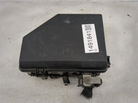 2015-2017 Chevrolet Traverse Fusebox Fuse Box Panel Relay Module P/N:7140-1941-30 Fits Fits 2015 2016 2017 OEM Used Auto Par