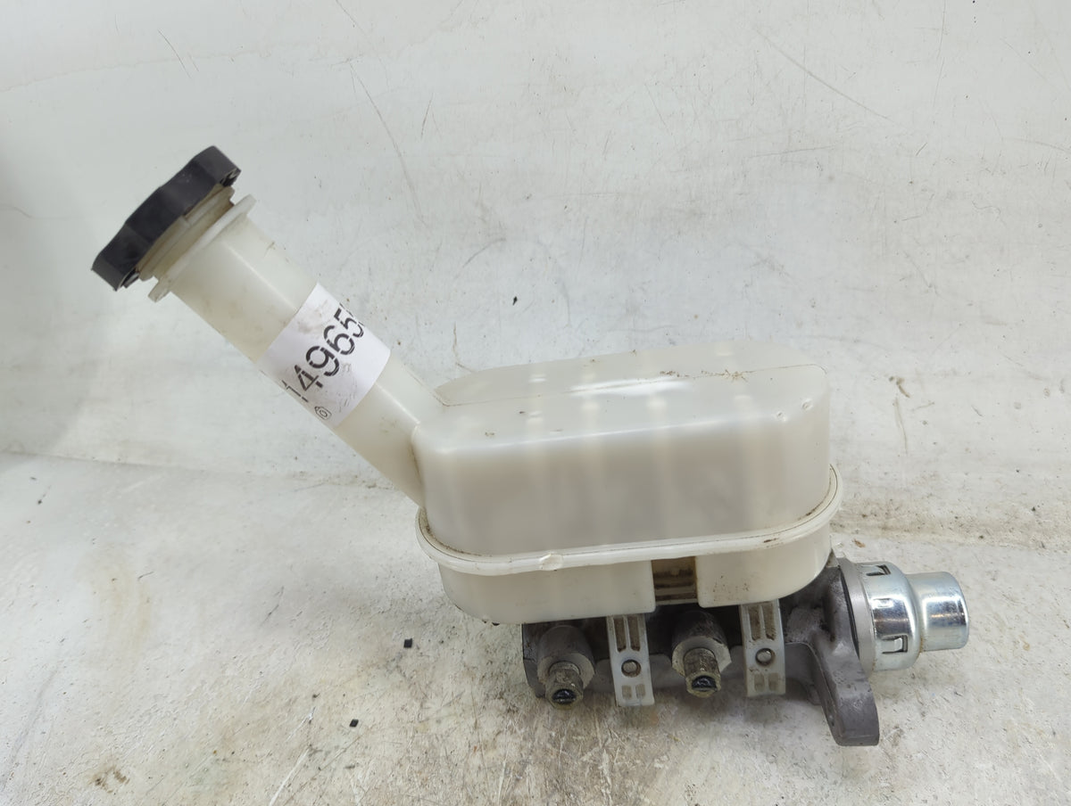 2016 Chevrolet Traverse Brake Master Cylinder - Oemusedautoparts1.com