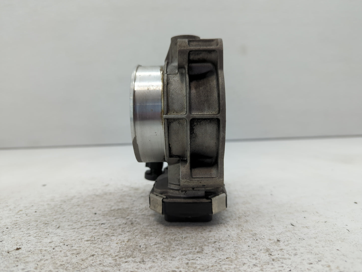 2017-2022 Chevrolet Traverse Throttle Body P/N:12632172BA Fits Fits 2012 2013 2014 2015 2016 2017 2018 2019 2020 2021 2022 O