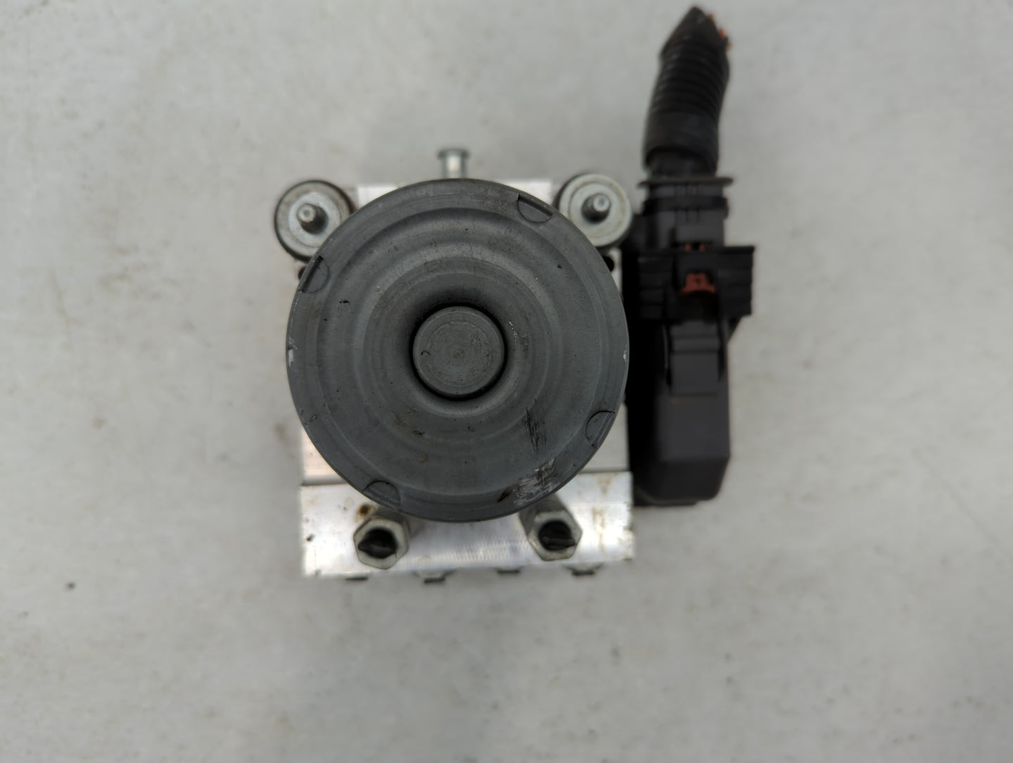 2017 Chevrolet Traverse ABS Pump Control Module Replacement P/N:23407416 22893248 Fits Fits 2012 2013 2014 2015 2016 OEM Use