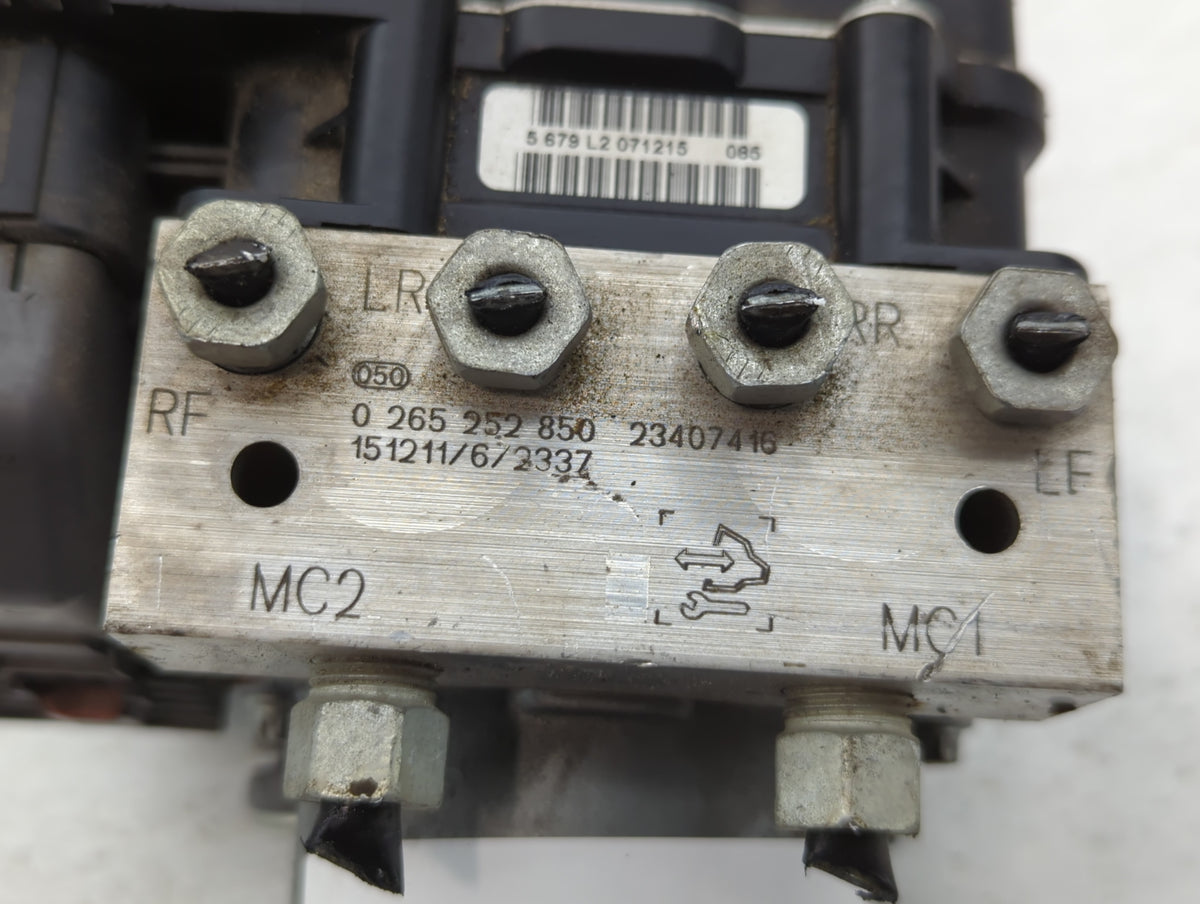 2017 Chevrolet Traverse Anti-Lock Brake ABS Pump Module Actuator OEM P/N:23407416 22893248 Fits Fits 2012 2013 2014 2015 201